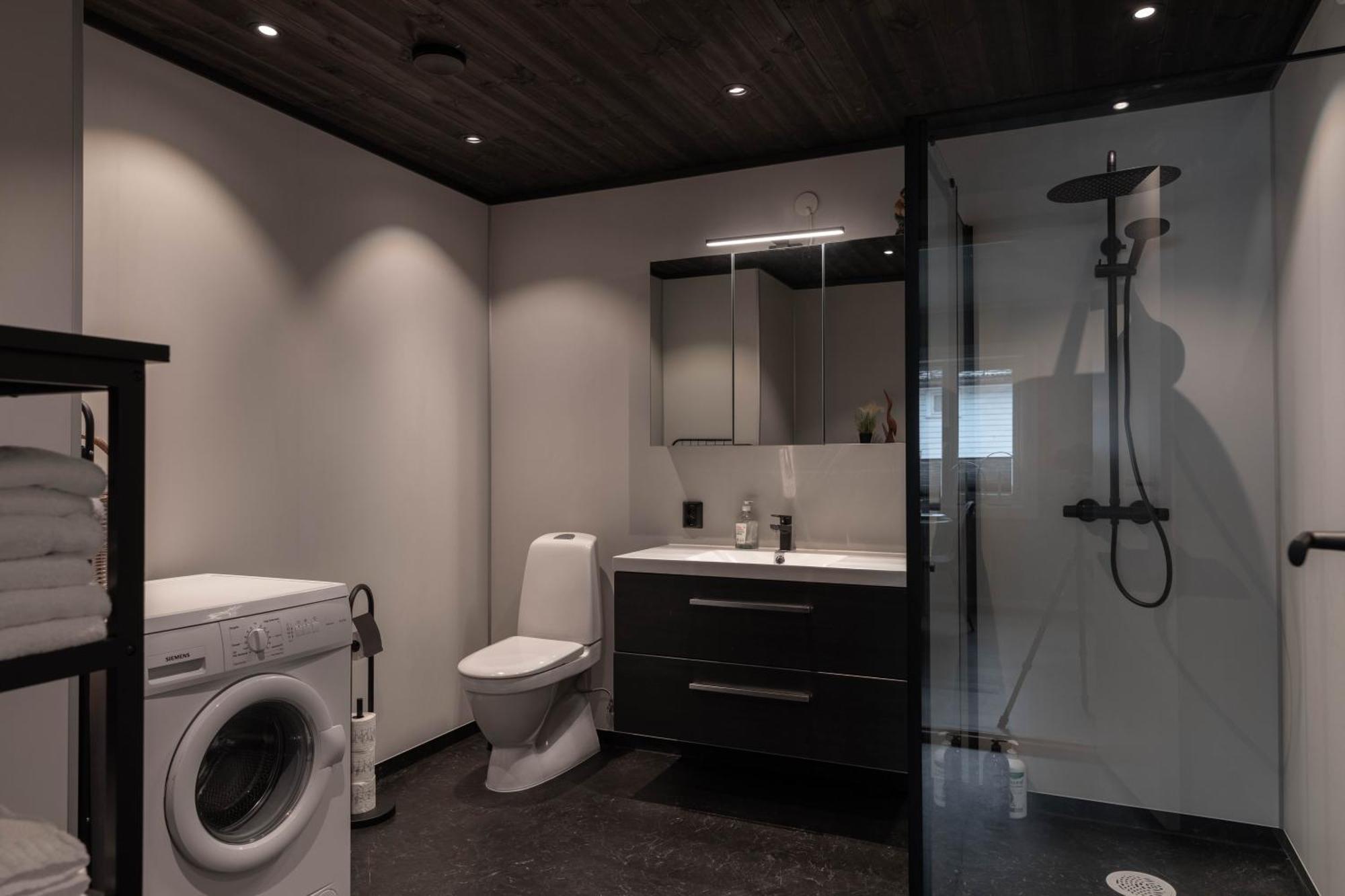 Huset Pa Plassen ซงดาล ภายนอก รูปภาพ